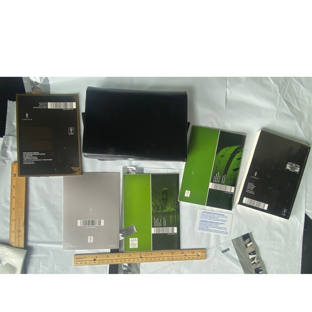 Lincoln OEM Black Leather Owner's Manual Wallet Portfolio Genuine‎ Factory Case
